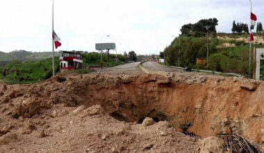 Israeli strike on Lebanon bridge raises fears of ground invasion | Israel attacks Lebanon News