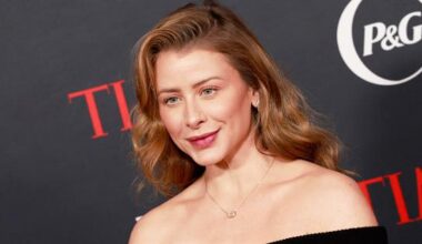 Why Laguna Beach's Lo Bosworth Was Absent From Reunion Premiere - E! News