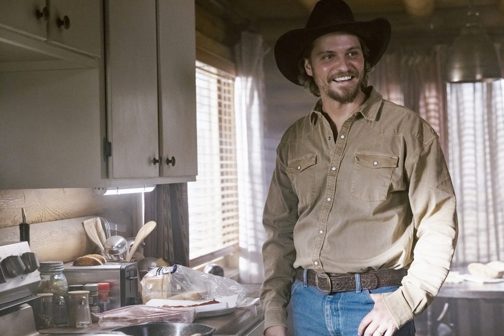 luke grimes, marshals a yellowstone story