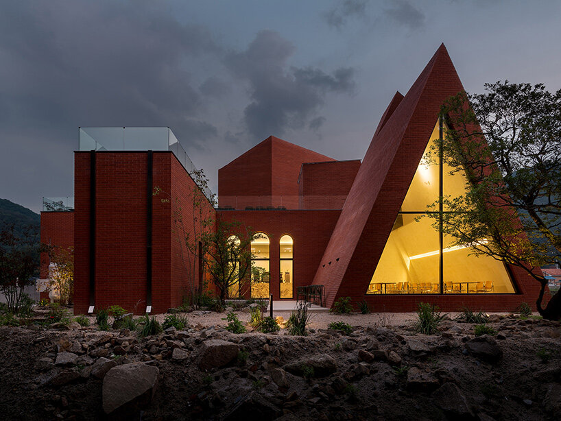 monologue café sosokki anac