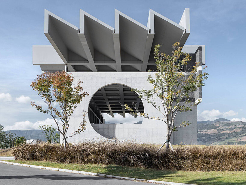 tanghua architects film museum