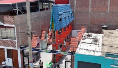 The World’s Narrowest House Is Only 63 Centimetres Wide