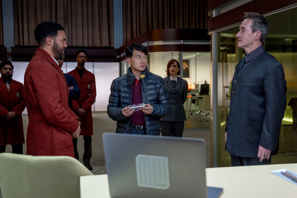 ot fagbenle, ronny chieng, zoe listerjones, matthew macfadyen, the miniature wife