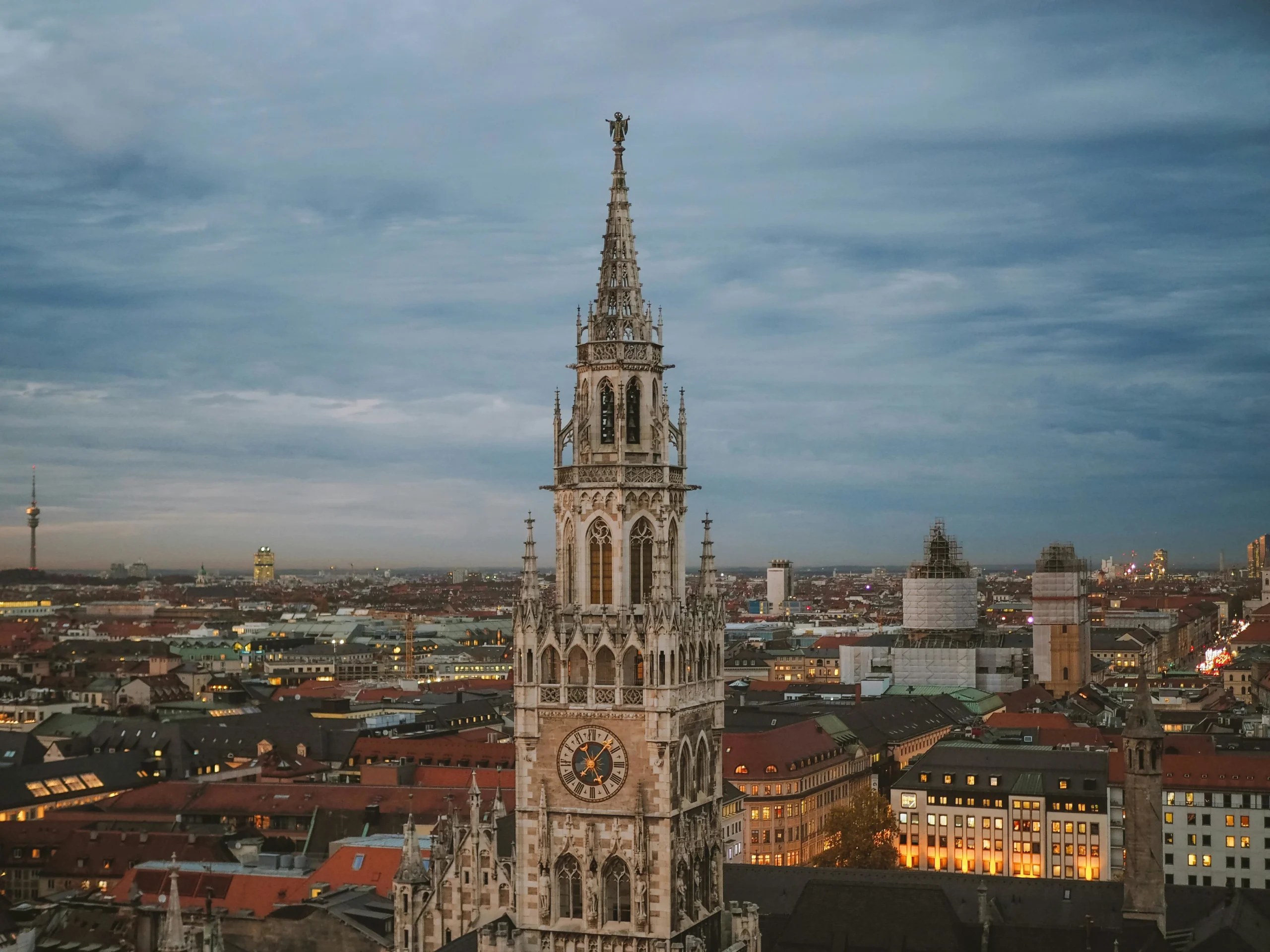 Marienplatz sunset views in Munich