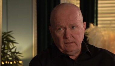 EastEnders fans praise "fantastic" episode as Phil breaks down over Nigel