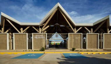 Plaza Luna Vallenata by TARQ Studio