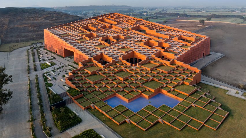 Prestige University by Sanjay Puri Architects