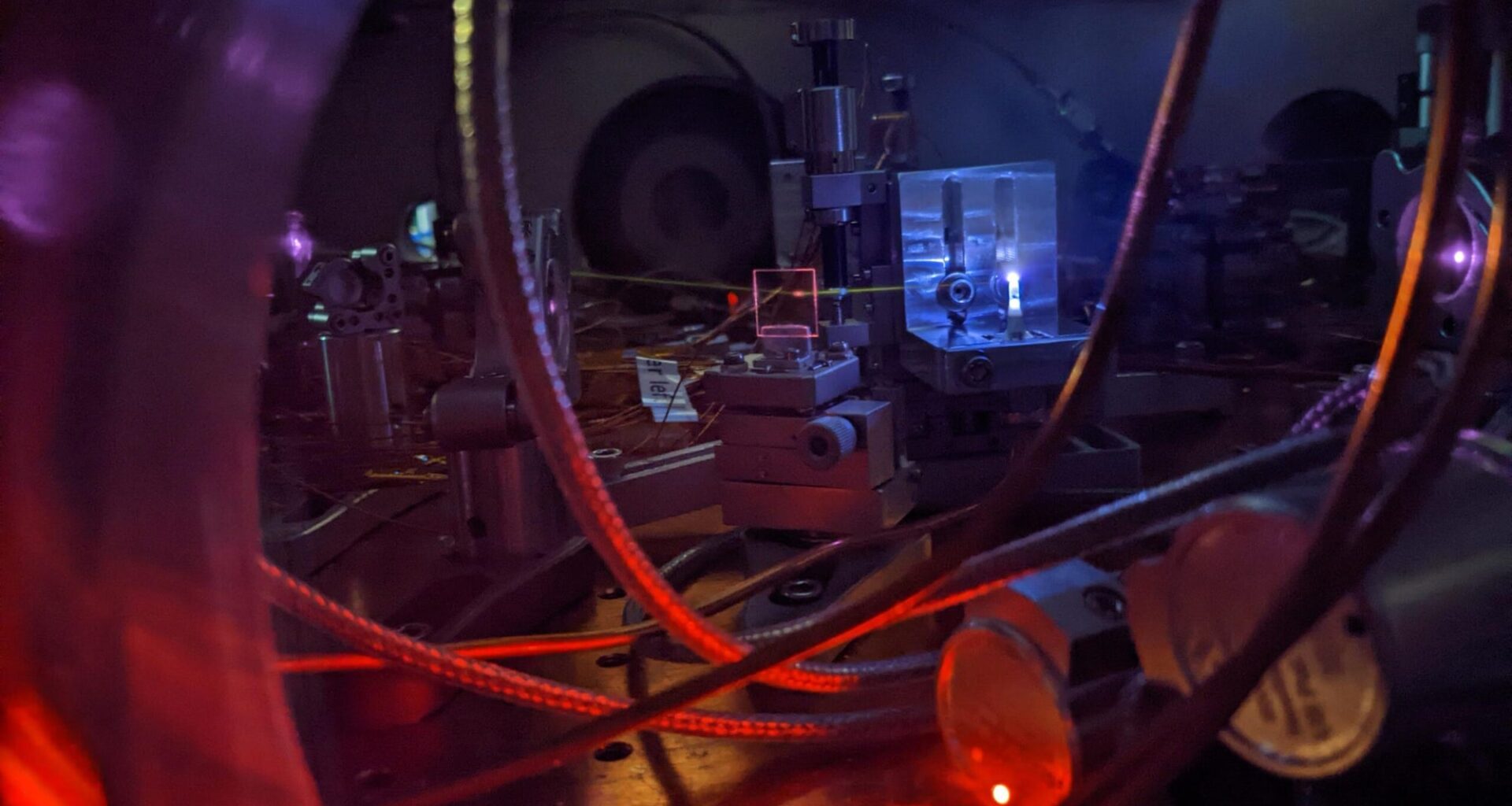 New ‘vacuum ultraviolet’ laser is 100 to 1,000 times more efficient than existing tech