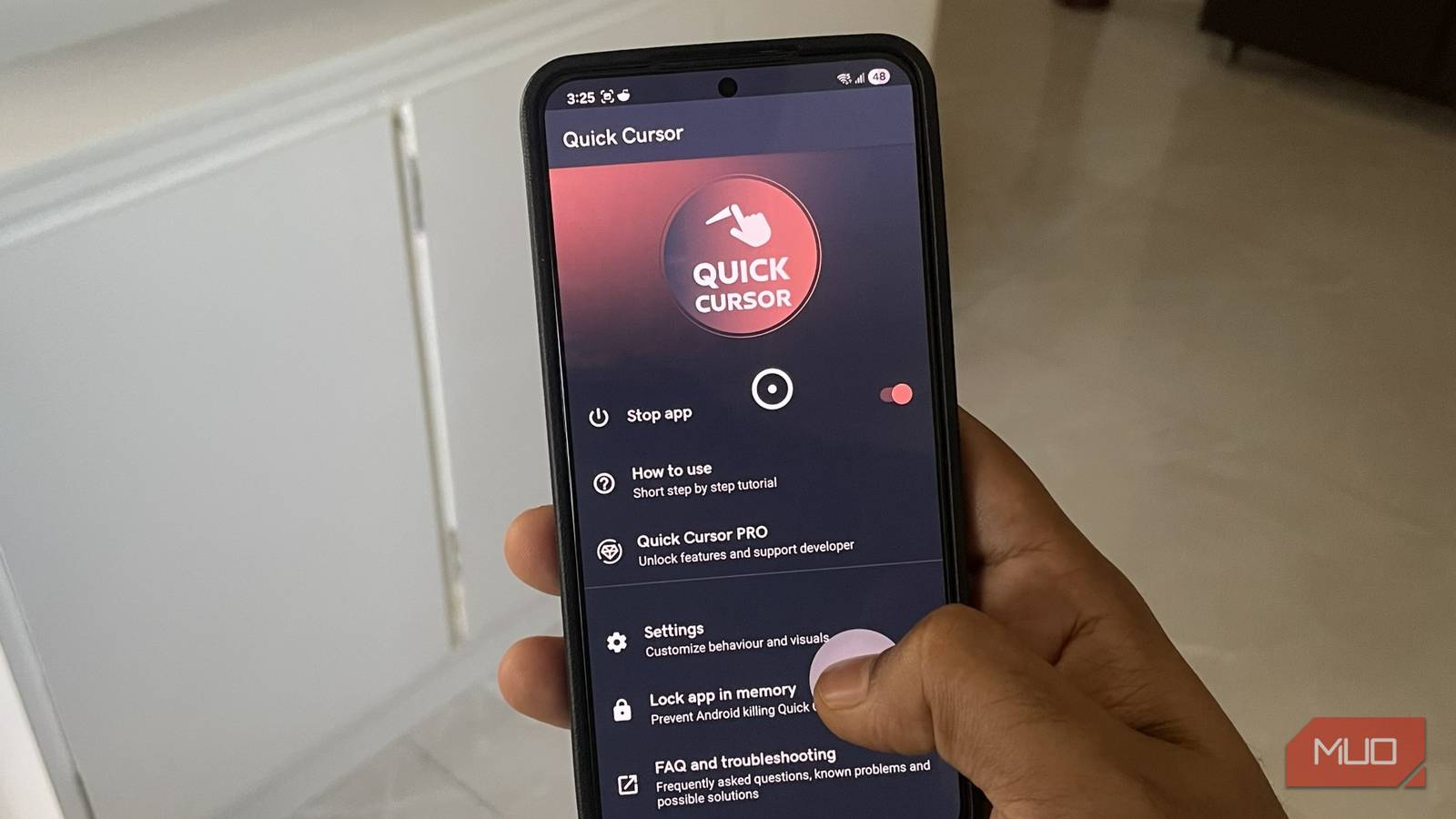 I can finally use my giant phone one-handed without doing finger gymnastics
