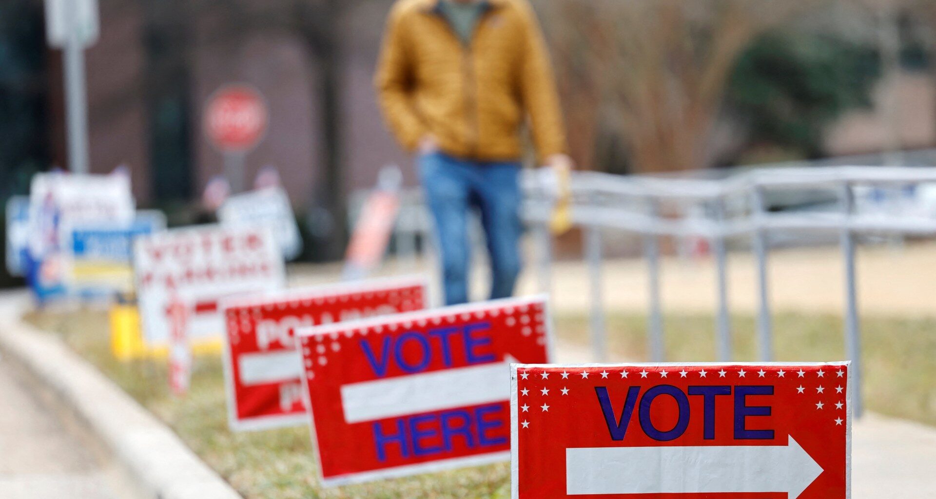 US midterm primary season kicks off in shadow of Iran war | Donald Trump News