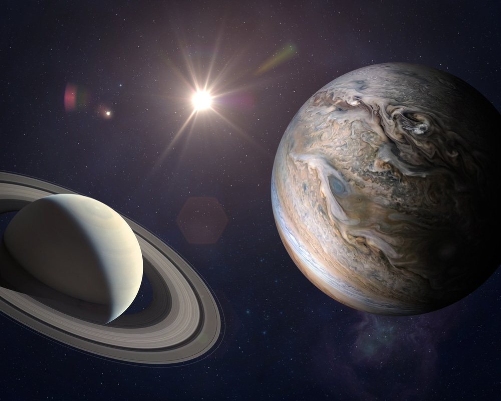 Great,conjunction:,jupiter,and,saturn,meet,on,solstice.,rare,jupiter Saturn