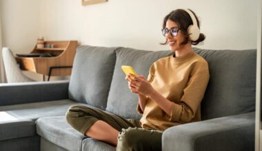 Listen to text translated in audio format to get your pronunciation of Luxembourgish just right