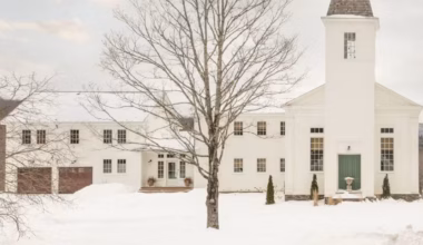 Born Again: Designers Breathed New Life Into This 200-Year-Old Converted N.Y. Church 