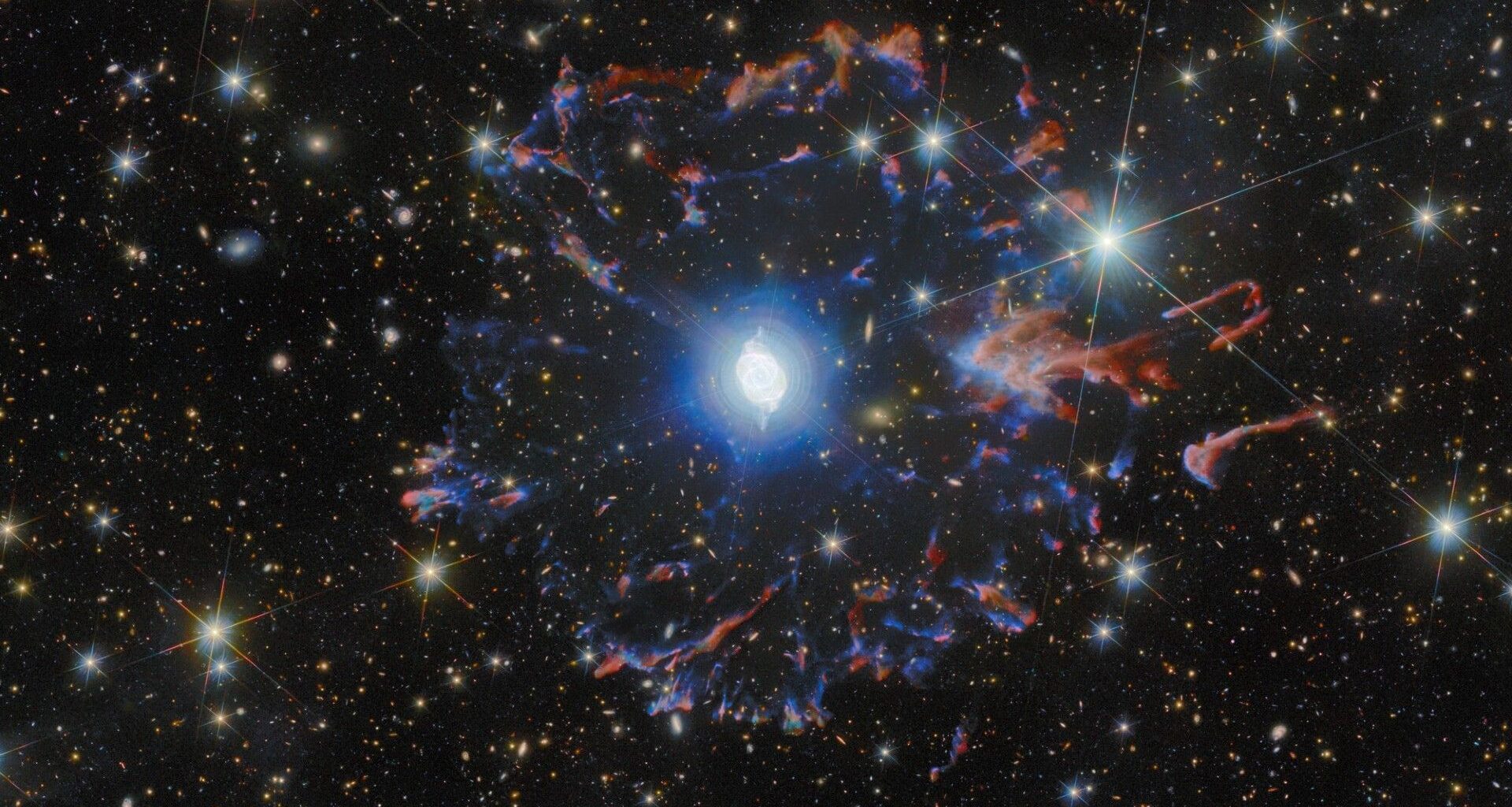 A star dies in the Cat's Eye photo of the day for March 10, 2026