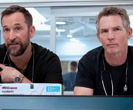 Shawn Hatosy and Noah Wyle in The Pitt Season 2 Episode 9