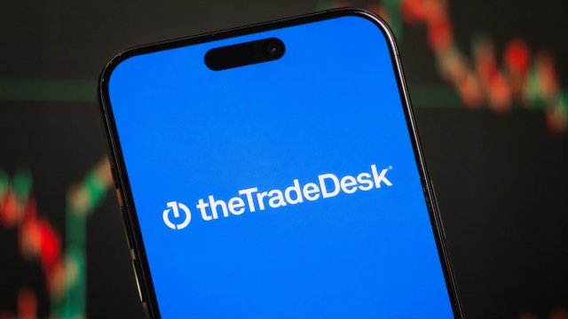 The pullbacks signal growing friction between the platform and some of the biggest holding companies as The Trade Desk pushes deeper into the supply chain