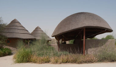 urko sánchez architects reinterprets african architecture in the UAE