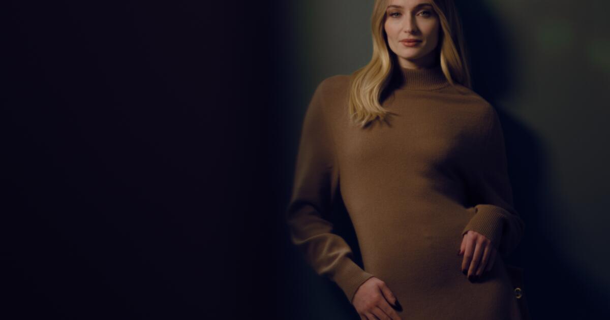 'Tomb Raider: Sophie Turner injured, series pauses filming