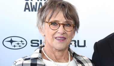 Mary Beth Hurt dies: 'World According to Garp' actor was 79