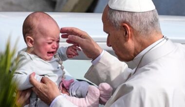 Pope Leo XIV rejects claims that God justifies war in Palm Sunday Mass message