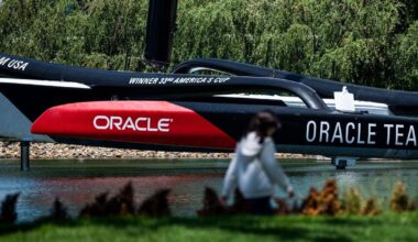 Oracle's $50-billion AI bet forces it to cut thousands of jobs