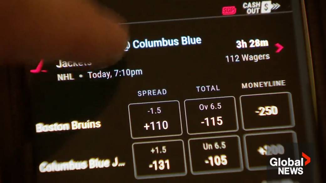 Click to play video: 'Study says more Ontario male teens and men seeking help for gambling problems'