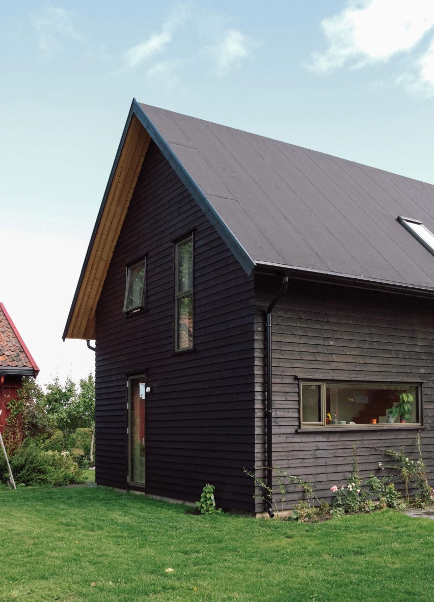 Exterior view of House Grimstad in Norway 