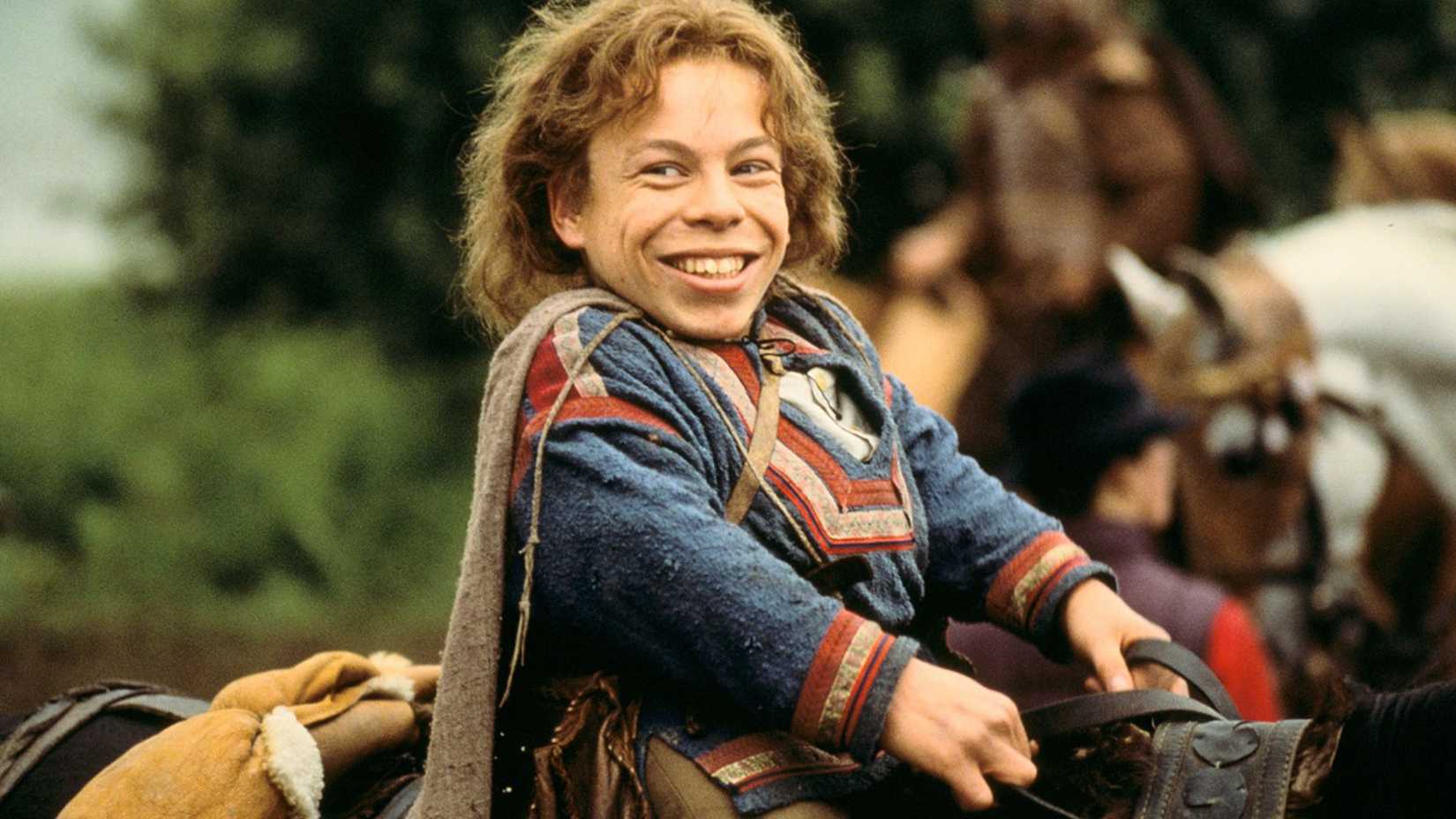 Warwick Davis as Willow Ufgood on a horse