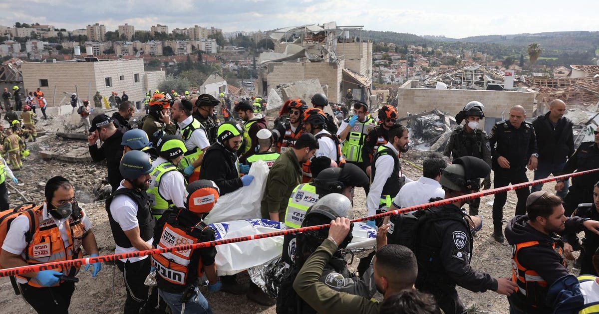 Nine killed after Iranian missile hits synagogue bomb shelter in central Israel - Haaretz
