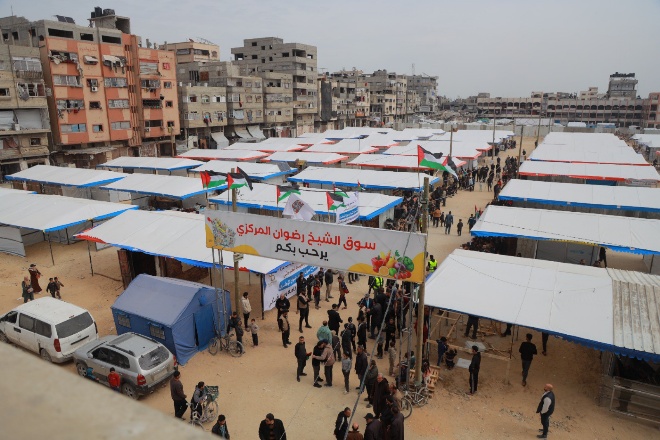 Inauguration of the new market (Facebook page of the Gaza municipality, March 13, 2026)