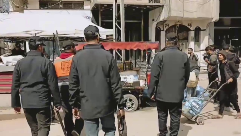 Hamas police maintain order and patrol the markets (Facebook page of the Palestinian police, March 5 and 19, 2026)