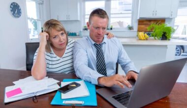 No savings at 50? I'd follow Warren Buffett's method to build retirement wealth