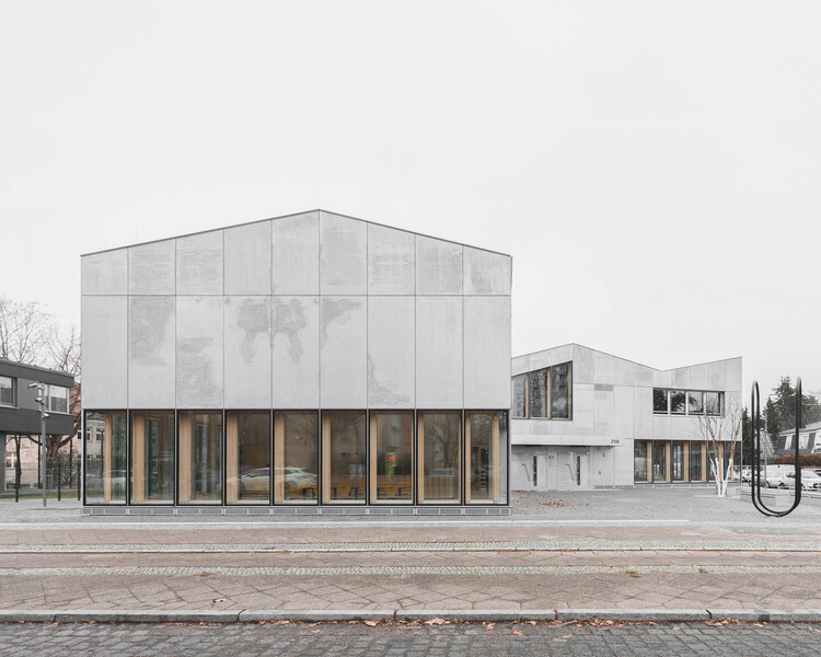 Center for Language and Movement / AFF architekten - Exterior Photography, Concrete