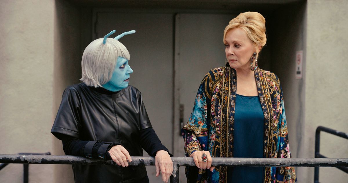 ‘Hacks’ Recap, Season 5 Episode 2: ‘Number One Fan’