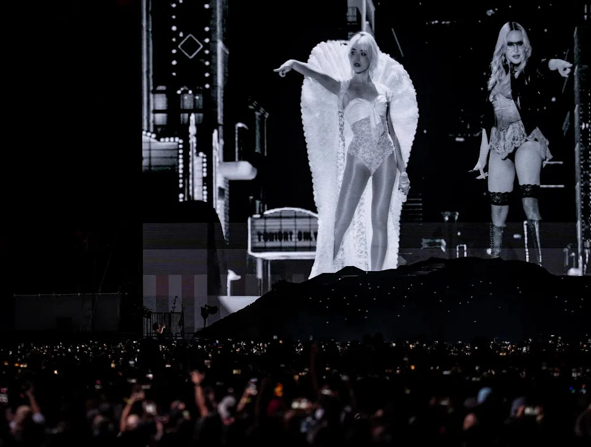 Yahoo entertainment home