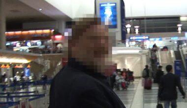 Guess Who This Iconic Irish Character Actor Is Hopping on a Flight at LAX