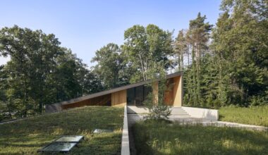 Four homes with unique forms by dSPACE Studio: Your Next Employer? | News