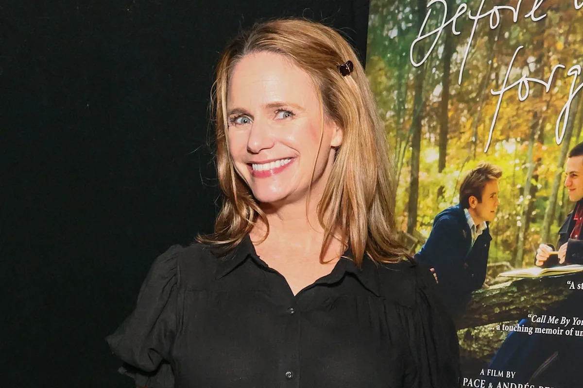 “Full House” Actress Andrea Barber Recounts Waking Up from Kidney Surgery to the OJ Bronco Chase: 'A Fever Dream'