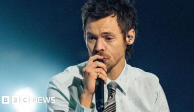 How Harry Styles, Lily Allen and other stars are helping grassroots artists - BBC