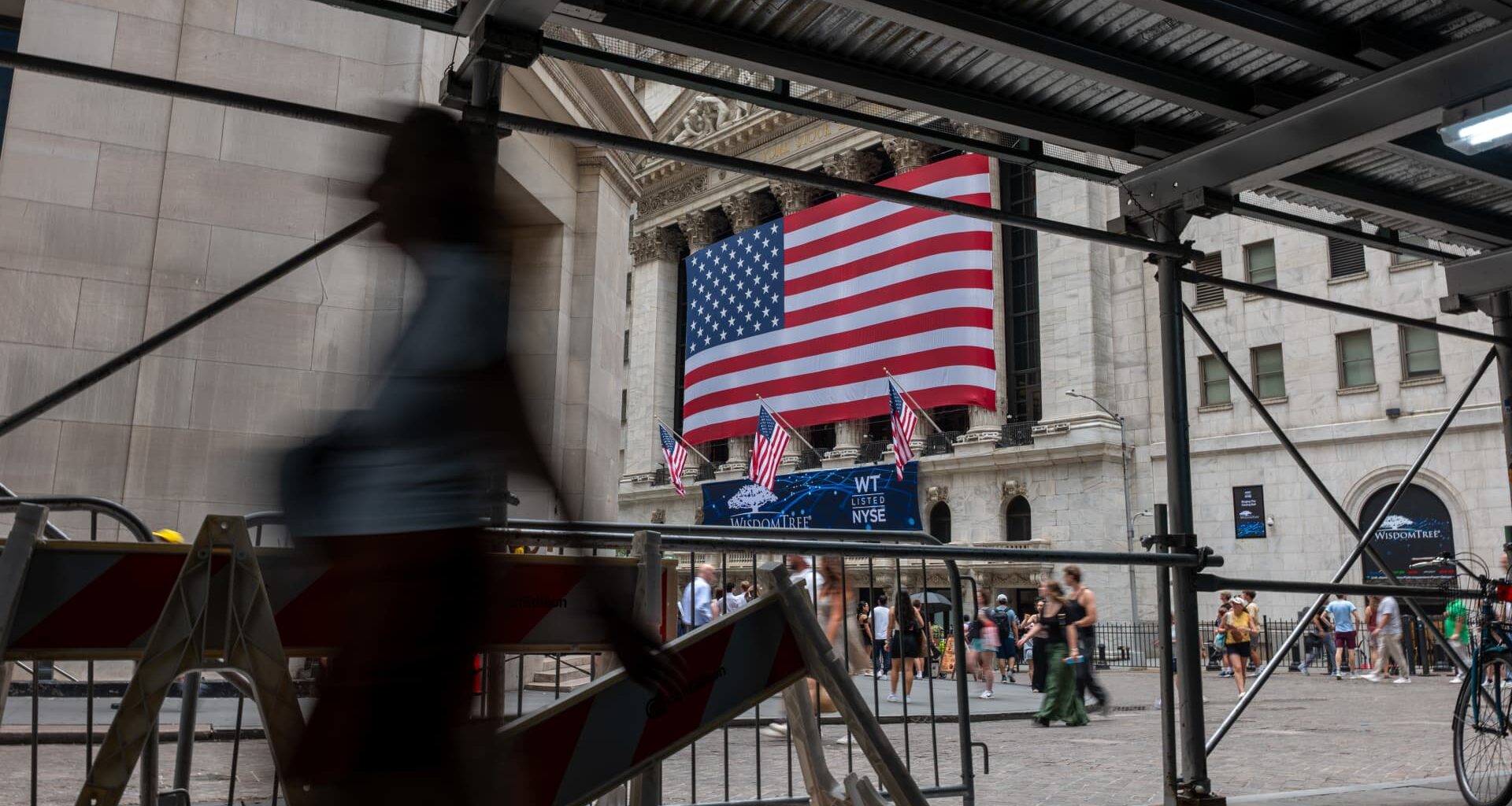 Is it time to buy tech, again? A flurry of good news from Broadcom may hold the answer