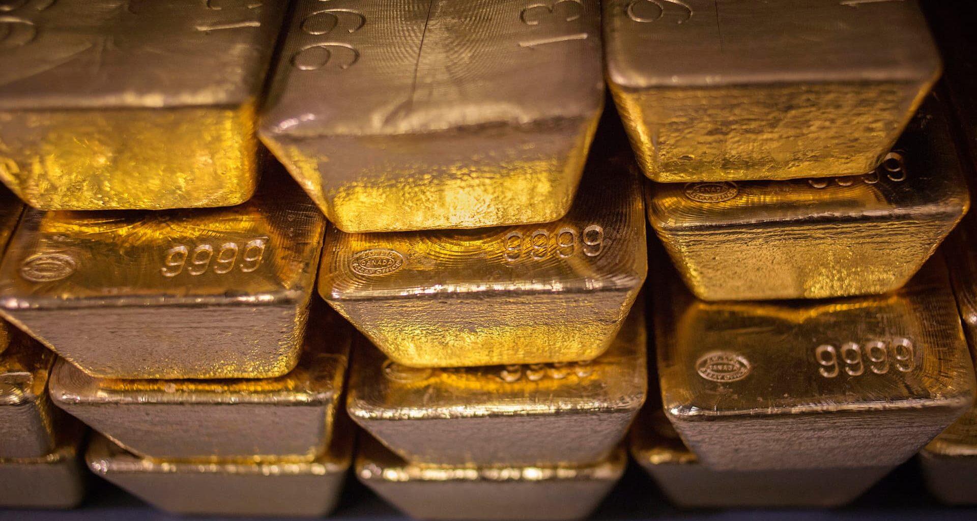 Gold steady as Trump's Iran deadline keeps markets cautious