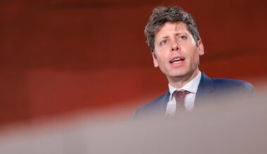 5 things to know before the market opens Friday