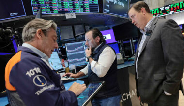 Stock market today: Live updates