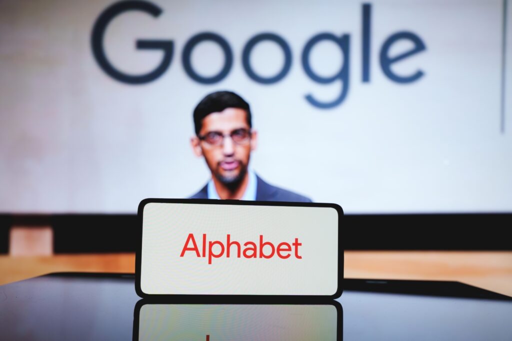 Alphabet Sheds Its 'Black Hole' Label With $150 Billion In 'Hidden Assets' From SpaceX And Anthropic, Says Expert