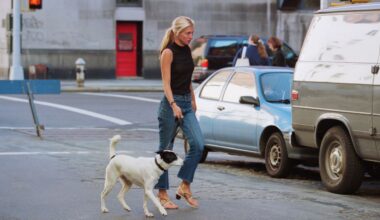 5 ’90s Trouser Trends to Supercharge Your Wardrobe in 2026