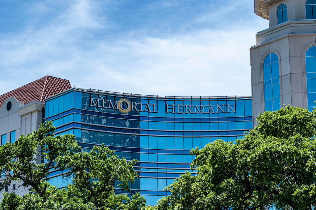 Thousands in Houston lose Memorial Hermann coverage amid dispute