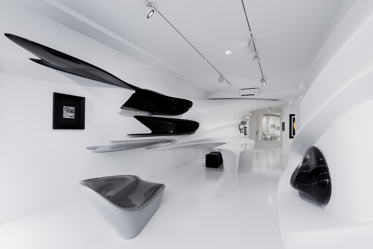 Zaha Hadid’s Legacy and Büro Ole Scheeren’s Róng Museum: This Week’s Review - Image 3 of 7