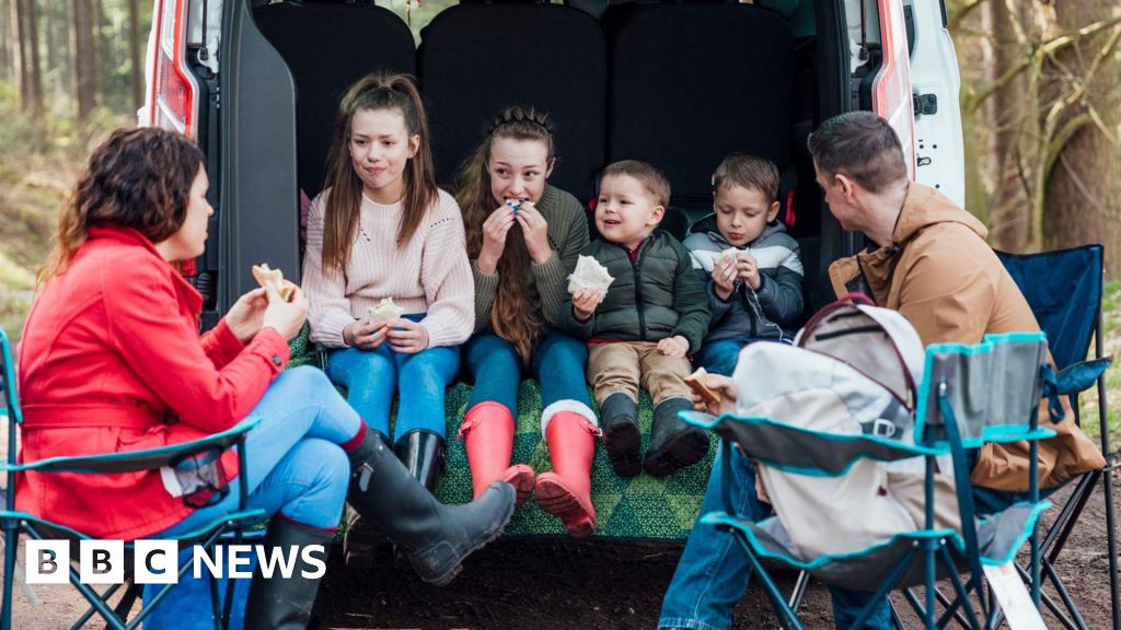 'It's a massive help': Benefits and pensions rise as two-child cap ends - BBC