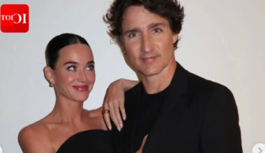 Katy Perry shares loved-up photo with Justin Trudeau, says 'Never knew karma could be so rewarding' |