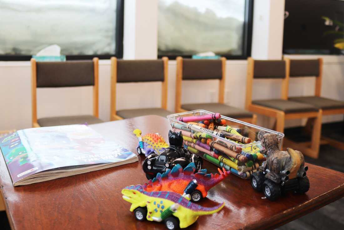 The waiting room at Marquette Medical Urgent Care in Michigan’s Upper Peninsula sees a steady stream of kids with the flu, tourists with skiing injuries, and college students with migraines.